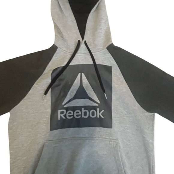Reebok Men's Hoodie in Gray and Black. Size: Medium. Good Condition. - Picture 2 of 5